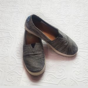 Toms slip ons
